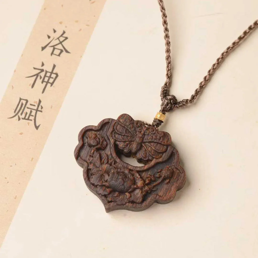 Hui'an agarwood old material sinking in water